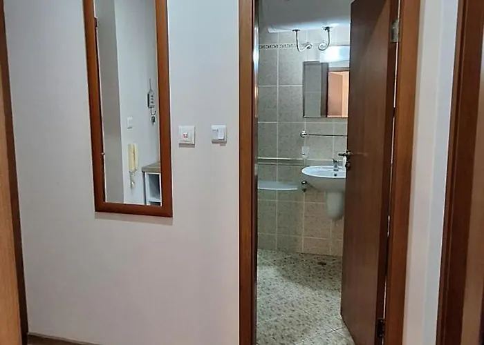 Апартамент Royal Dreams Apartments, Sunny