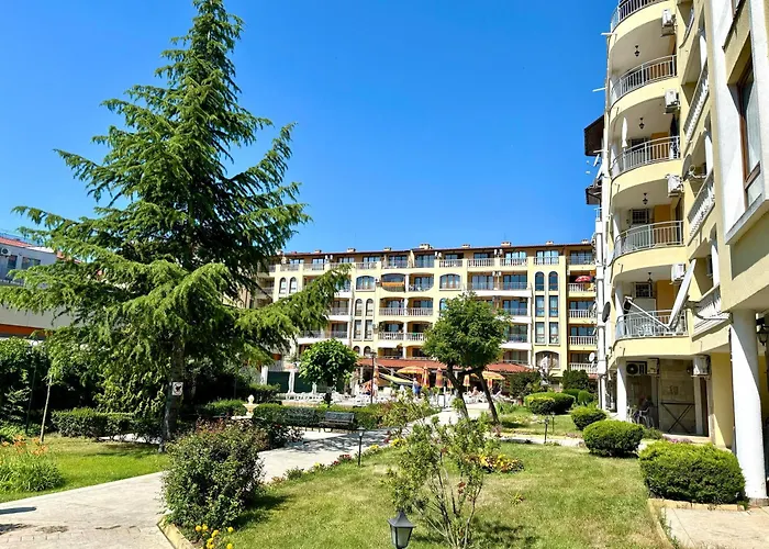 Royal Dreams Apartments, Sunny Апартамент