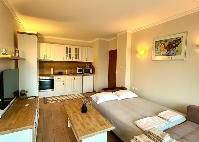 Royal Dreams Apartments, Sunny Апартамент *